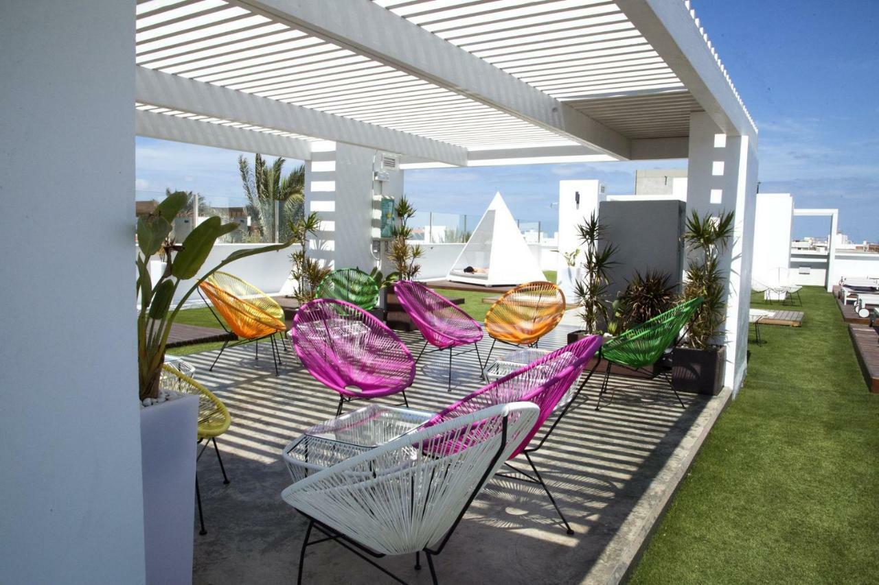 Apartamento Bristol Beach Corralejo Luaran gambar
